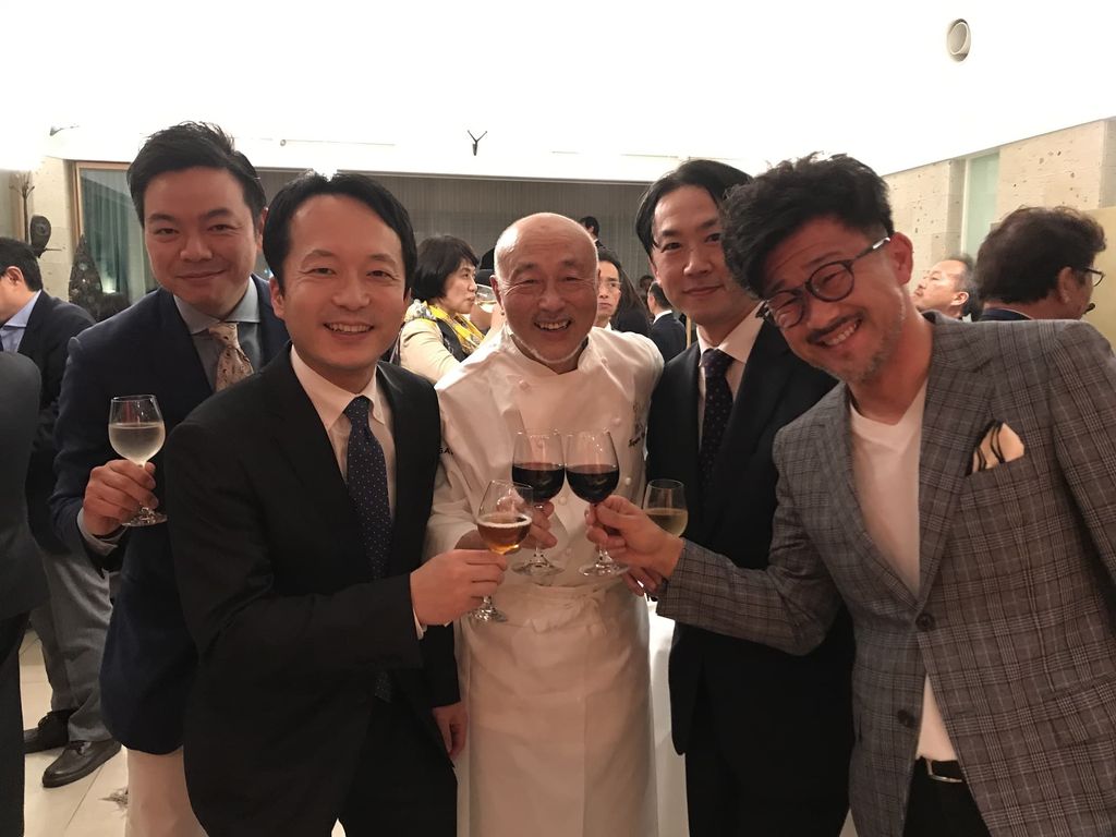 おもしろいおじさん『世界の音羽シェフ』 ヤマグチノオトモダチ Vol.2