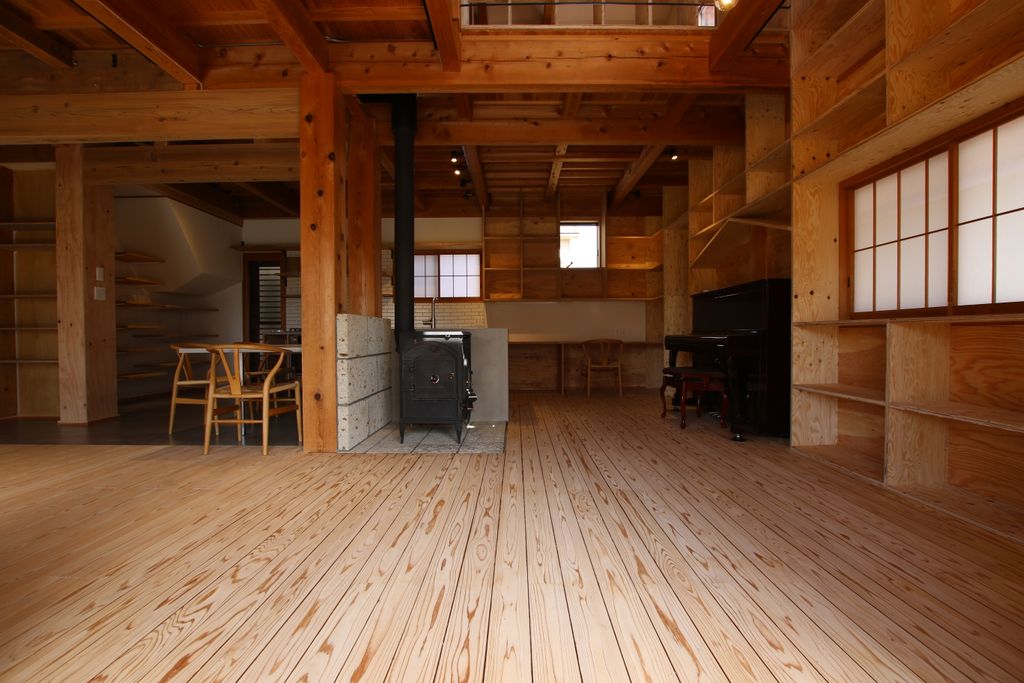 シリーズ建築について『床の素材』