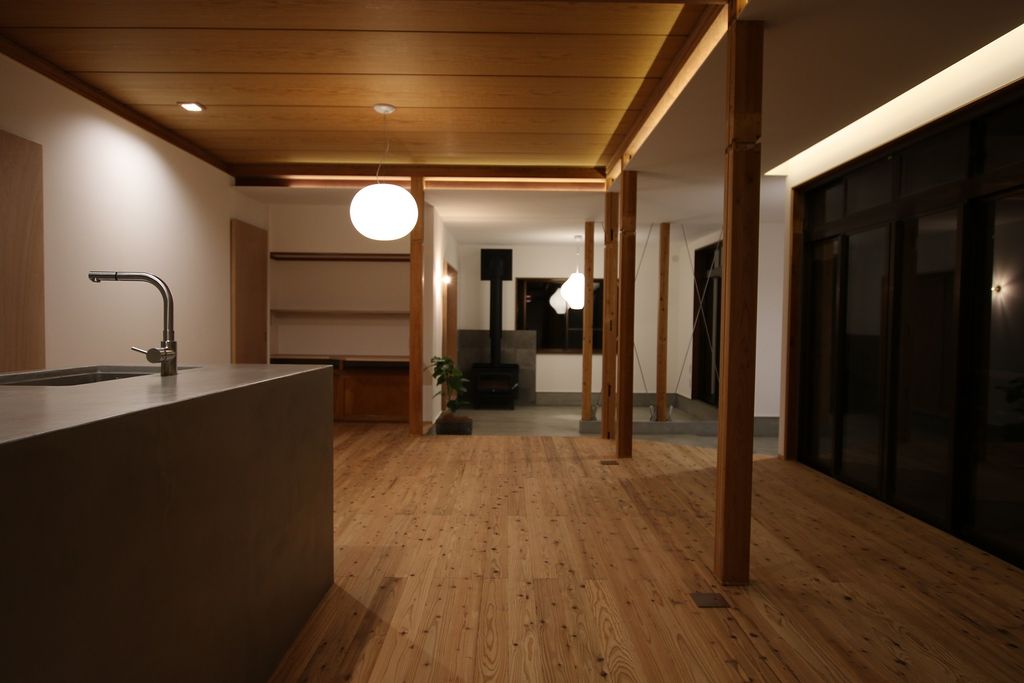 春は異動の季節　中古市場のスピード戦略