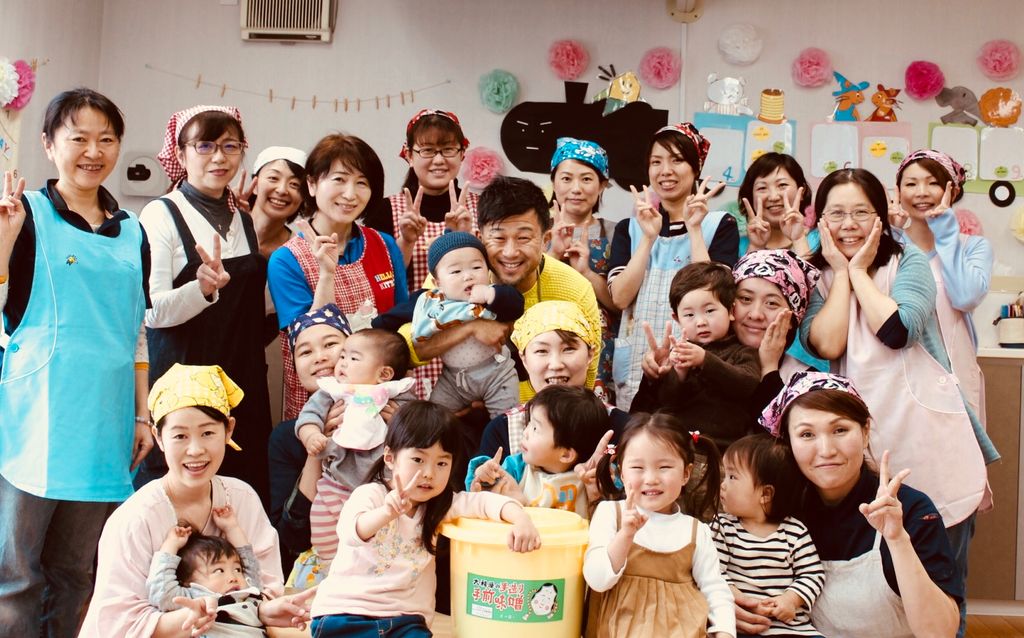 CFBEB348-2D62-4FF3-B496-A7B1C8A51A64