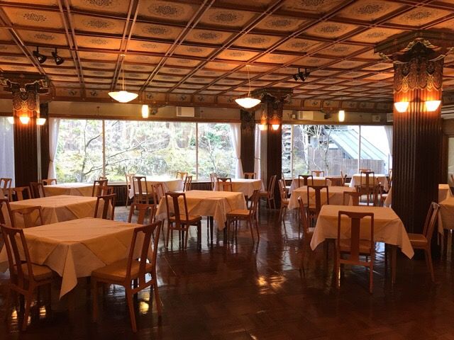 FCA81480-6106-422E-8B87-F63887411626