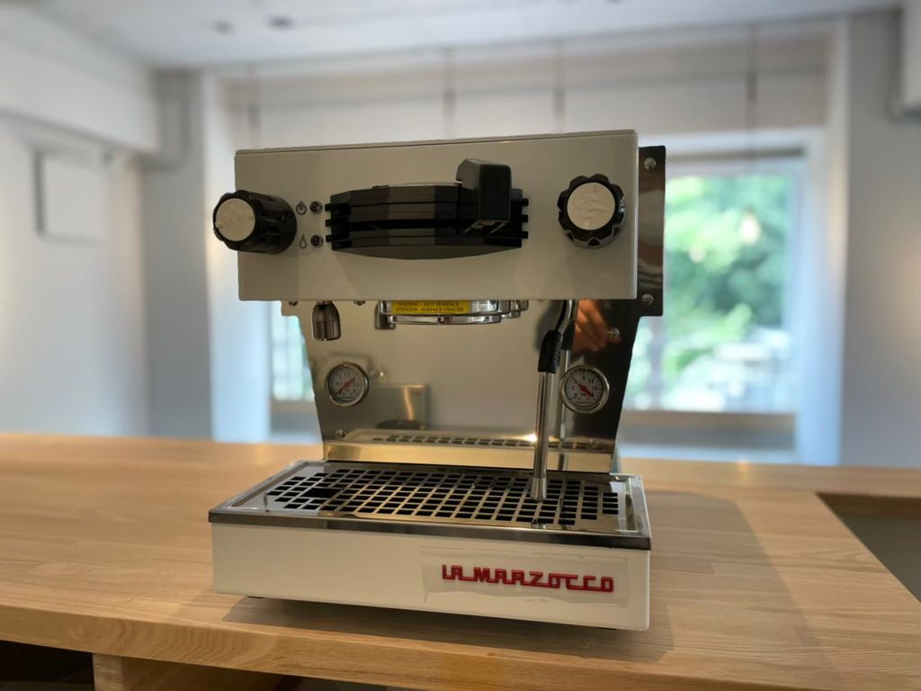 process&price　工事中『隠れ家的なマチナカカフェ』