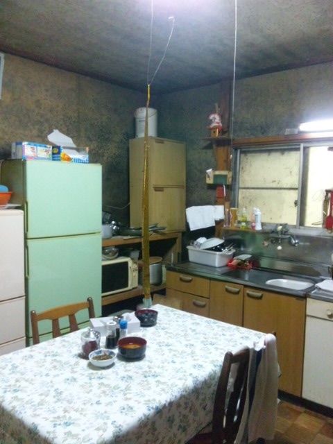 キッチン周りを快適にしたい　築４０年　日光市　￥１００万円～